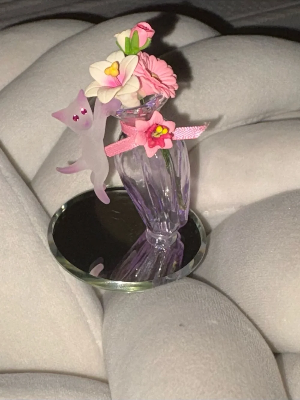 Glass Baron Mini Cat-In-Vase Blown Glass Figurine
